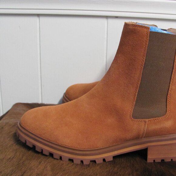 QUINCE SUEDE LEATHER CHELSEA  BOOTIE NIB - Picture 3 of 11